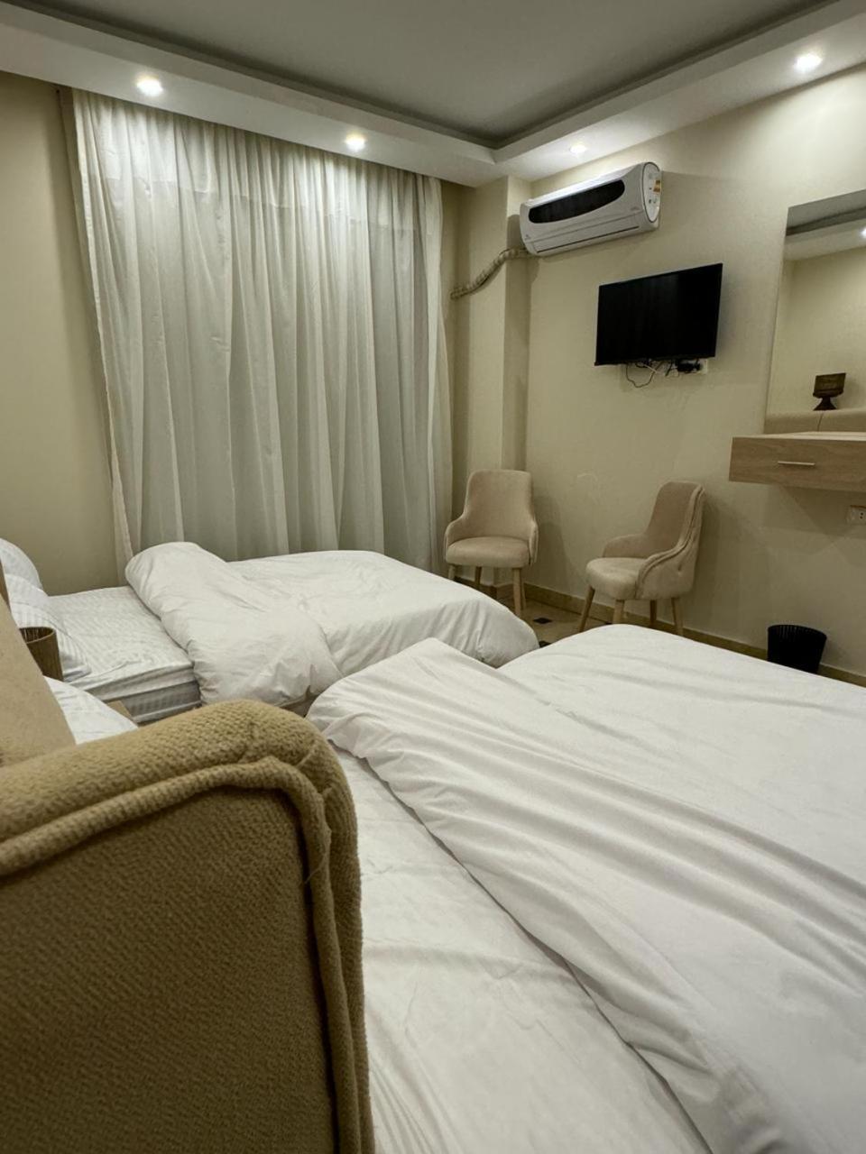 Pyramids Era View Hotel Kafrat al Jabal Ngoại thất bức ảnh