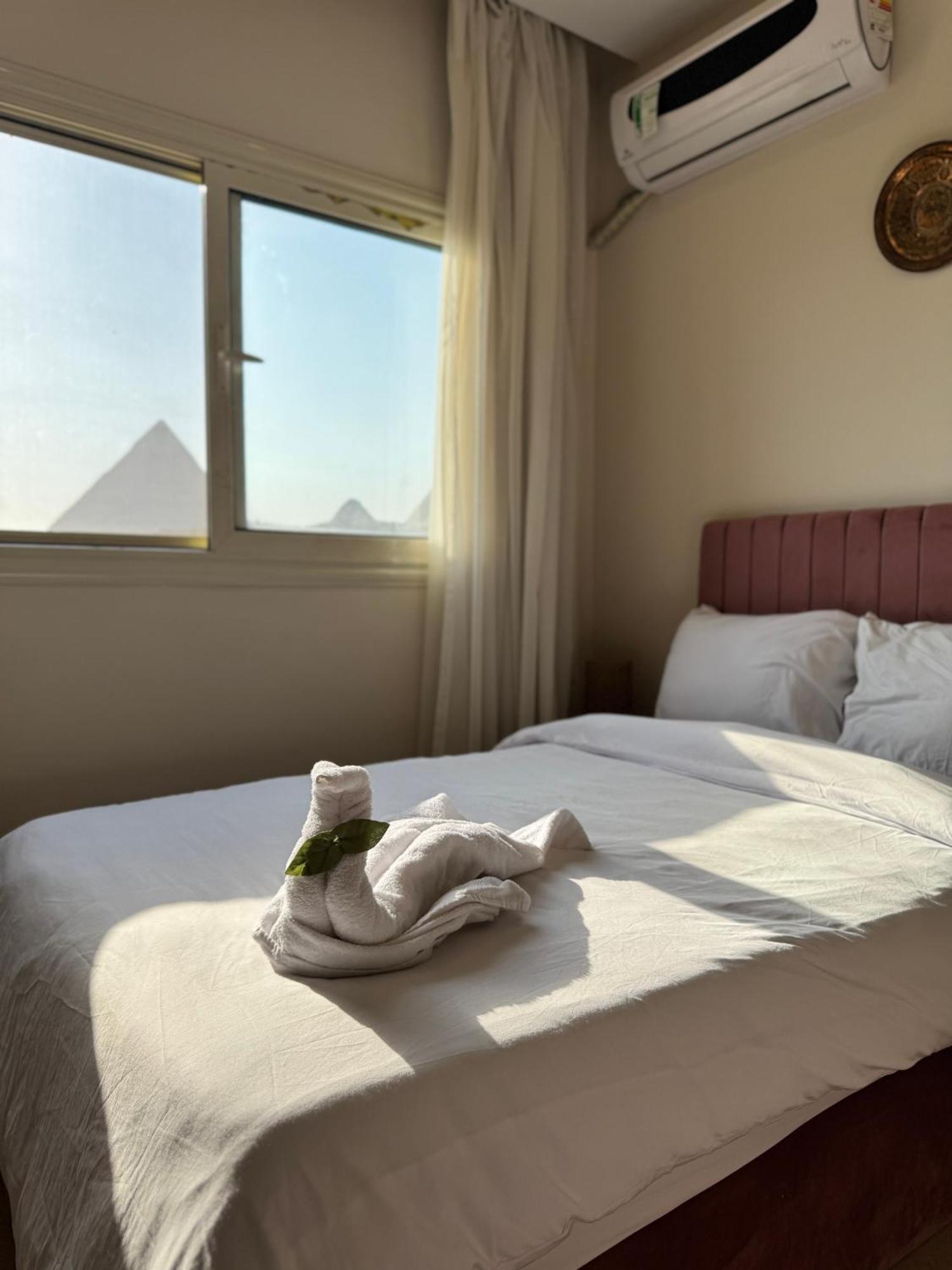 Pyramids Era View Hotel Kafrat al Jabal Ngoại thất bức ảnh