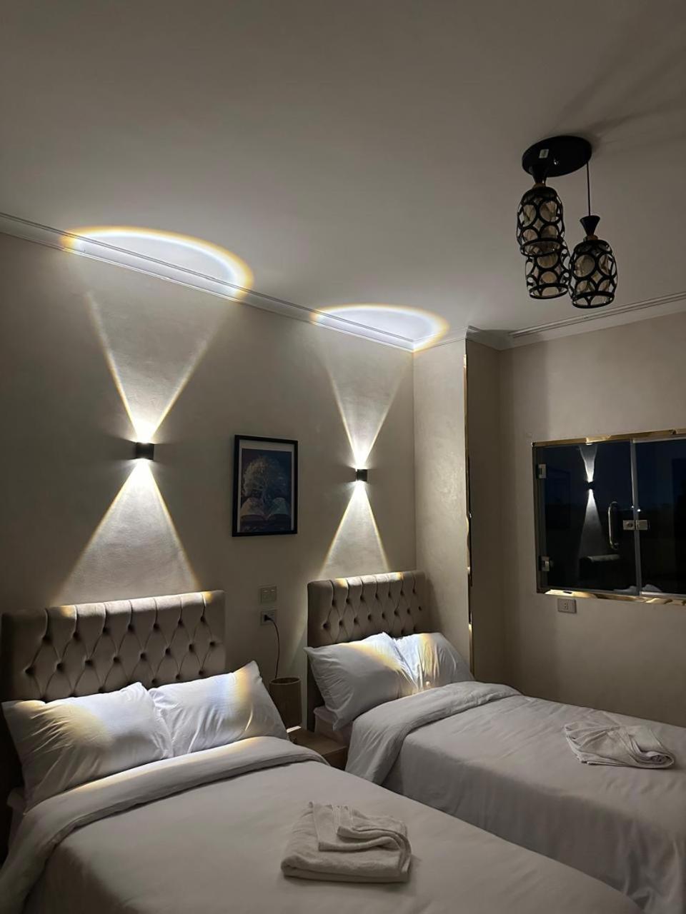 Pyramids Era View Hotel Kafrat al Jabal Ngoại thất bức ảnh